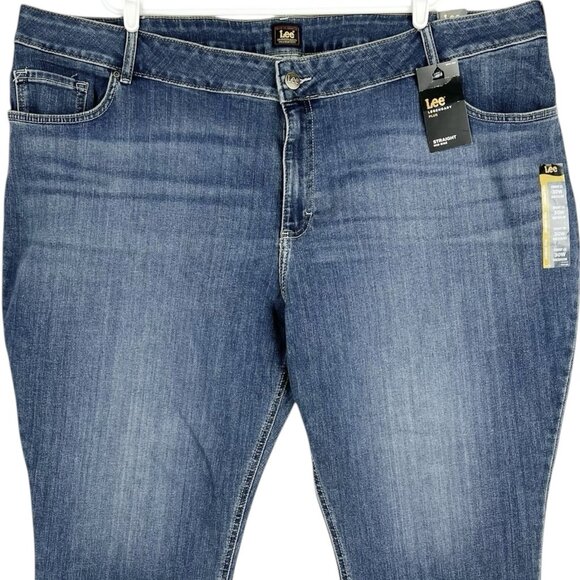 Lee Women's Legendary Stretch Blue Denim Jeans Plus Sz 30W Straight Mid Rise NWT - Picture 3 of 12